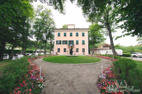  Relais Villa Degli Aceri  Каркаре